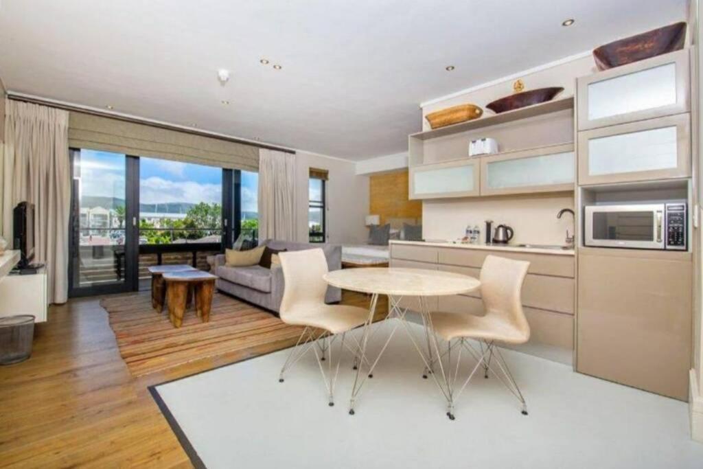 Luxury Studio 106 นิสนา ภายนอก รูปภาพ
